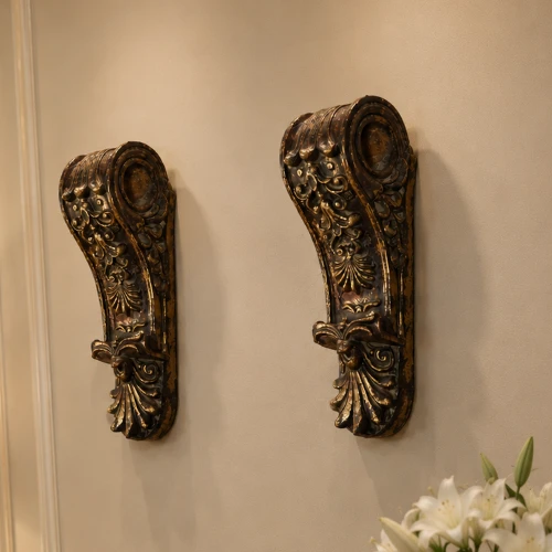 Fiber Rope Bracket with leaf carving and twisted rope design